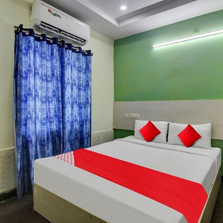 Hotel O Lavish Stay Sururnagar Eksteriør bilde