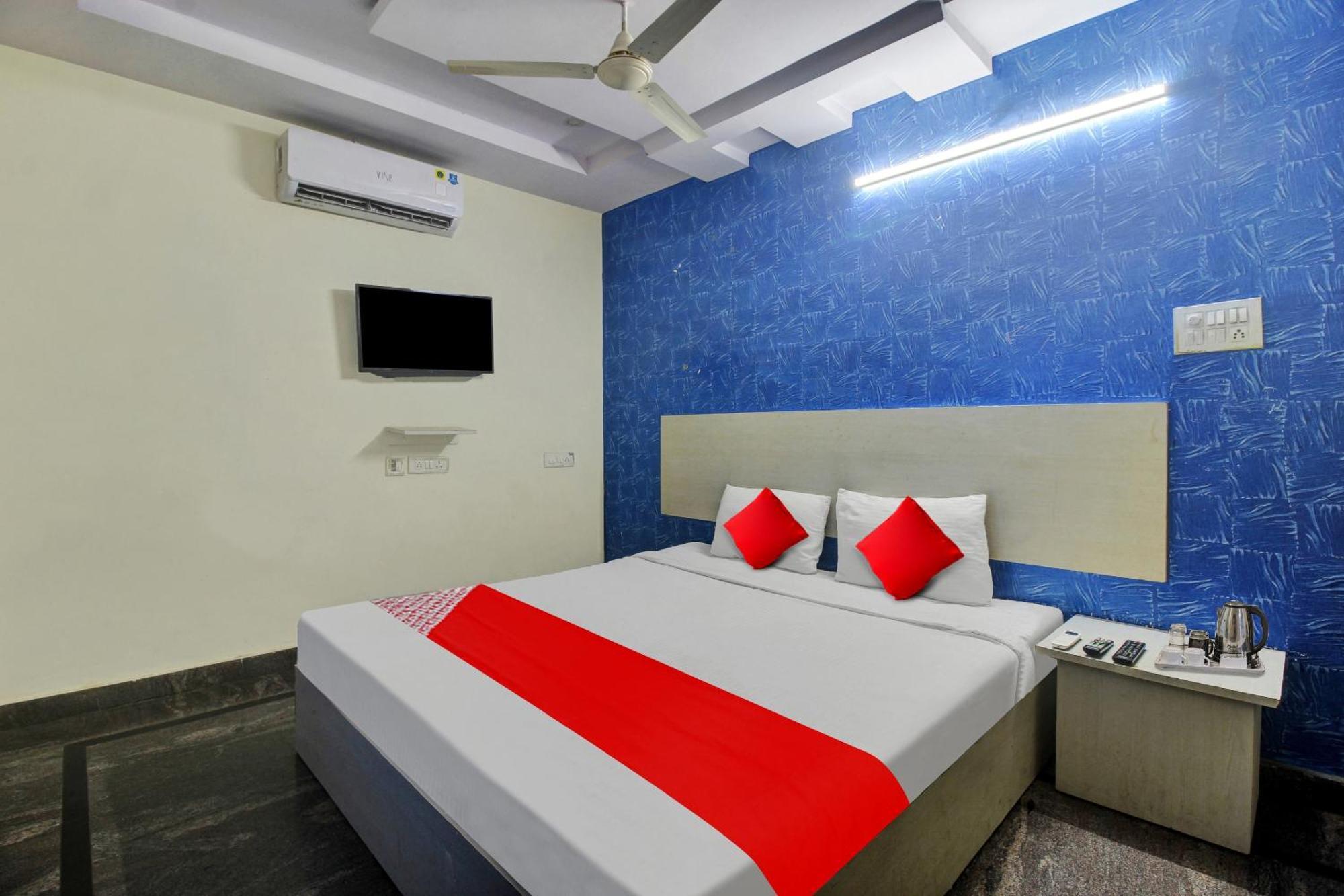 Hotel O Lavish Stay Sururnagar Eksteriør bilde