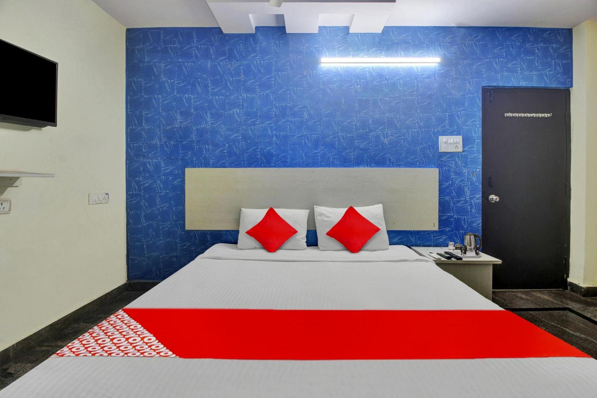 Hotel O Lavish Stay Sururnagar Eksteriør bilde